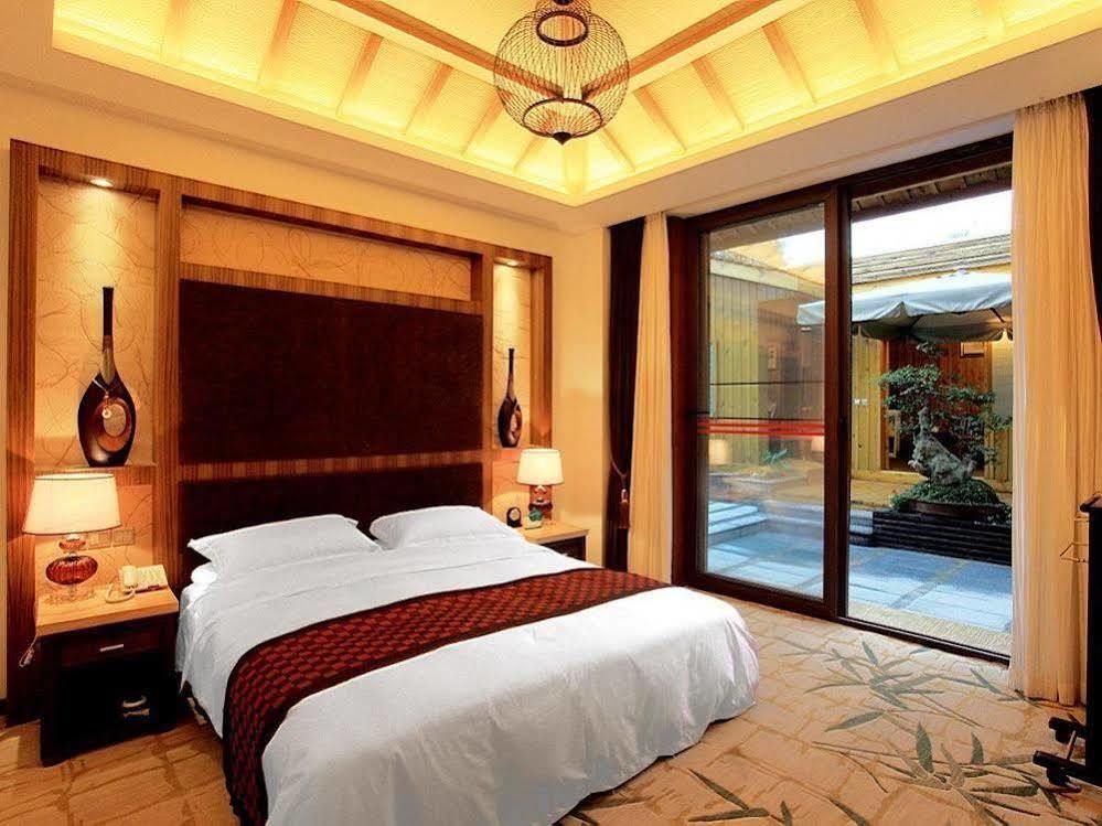 Qingchengshan Huifeng Hotel Jiezi Ancient Town ภายนอก รูปภาพ
