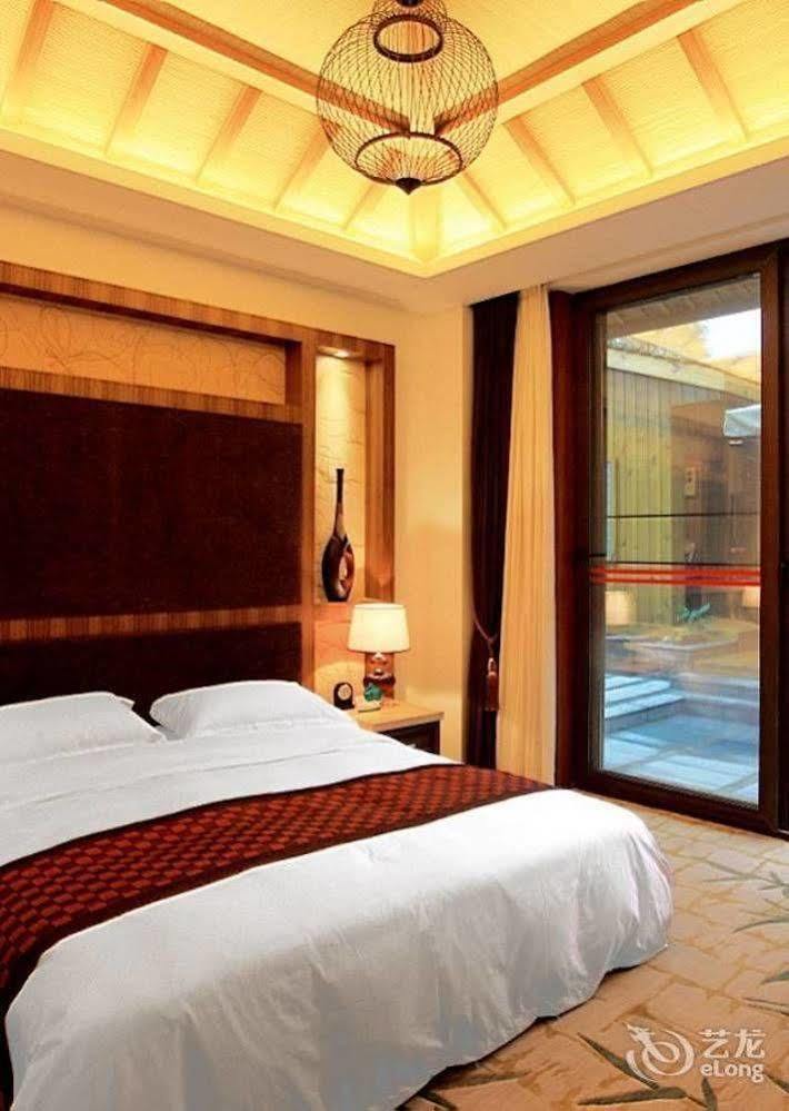 Qingchengshan Huifeng Hotel Jiezi Ancient Town ภายนอก รูปภาพ